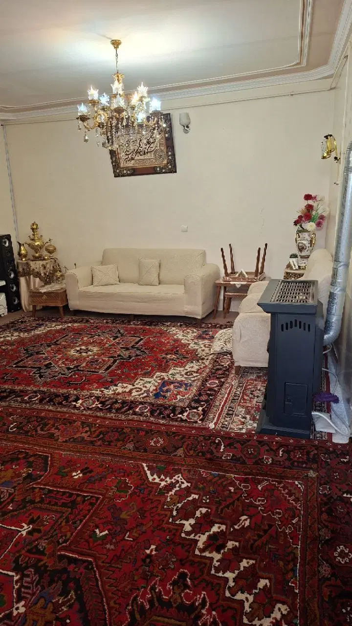 حیاط شخصی در آخمقیه آخماقیه راهنمایی.اندیشه.رواسان