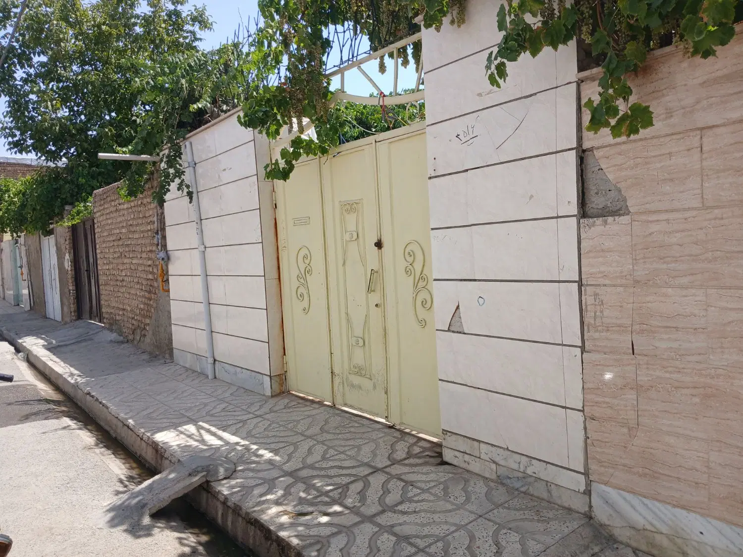 ویلای ملک  اباد گلبرگ8