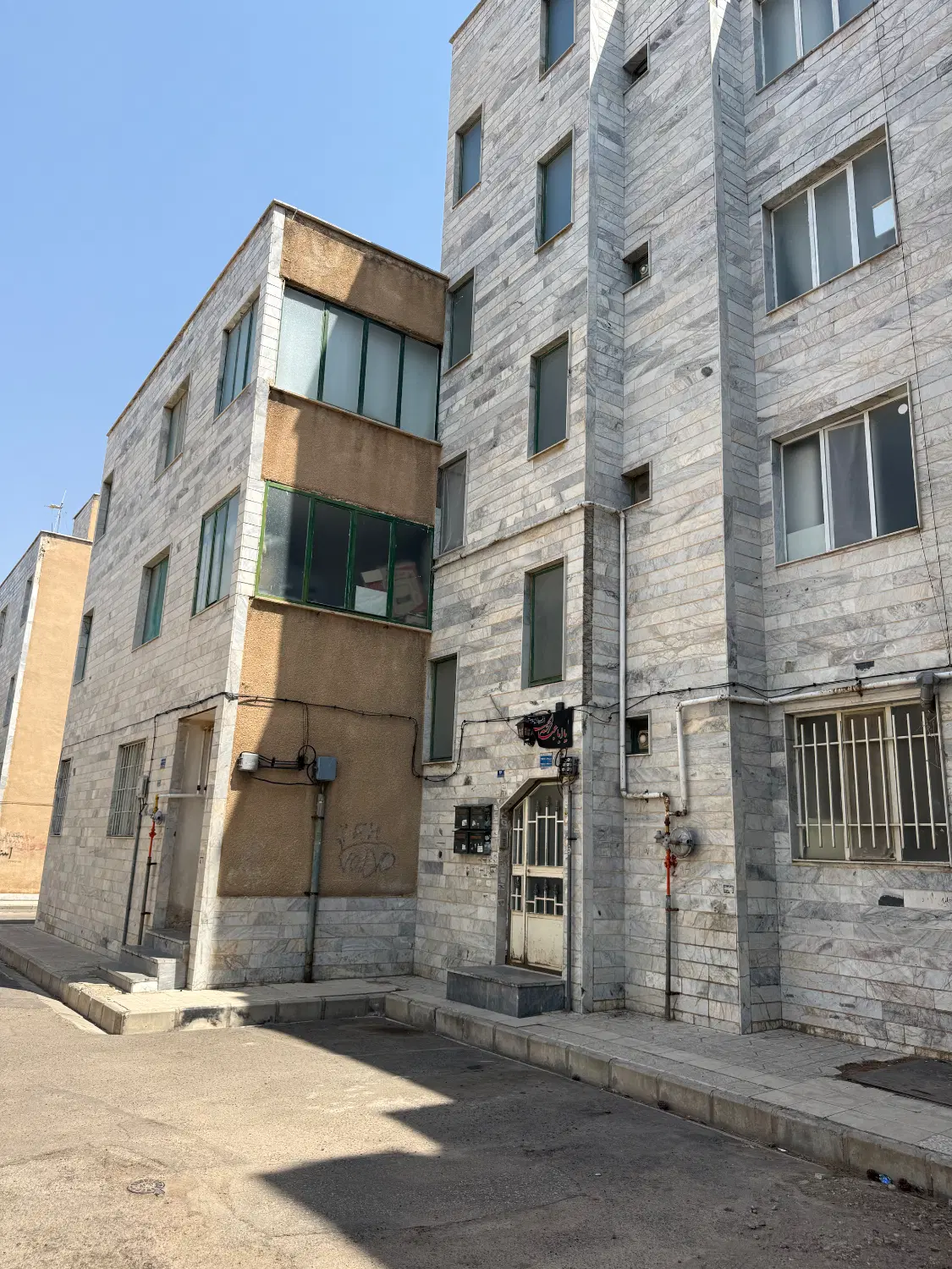 مینودر فلکه دخدا ۸۸متری