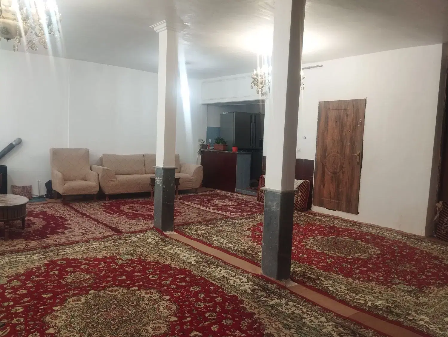 واحد آپارتمانی ۱۳۰ متری درمیرحمزه