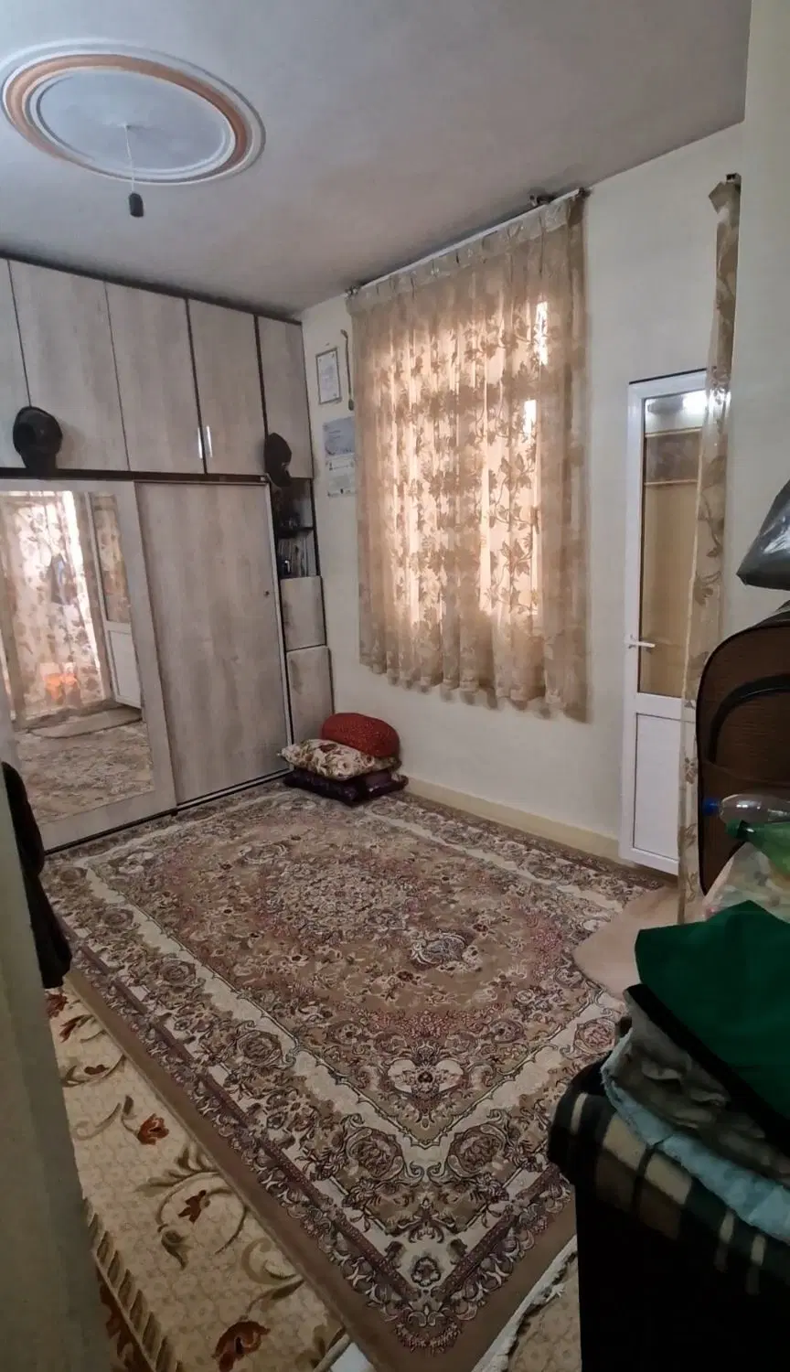 فروش آپارتمان ۶۱ متری