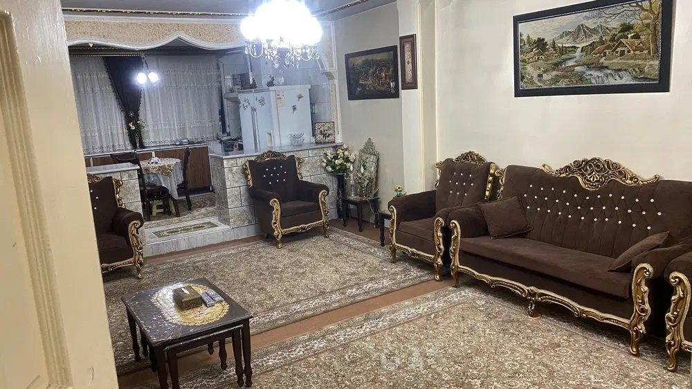 واحد ۸۲ متری خوش نقشه