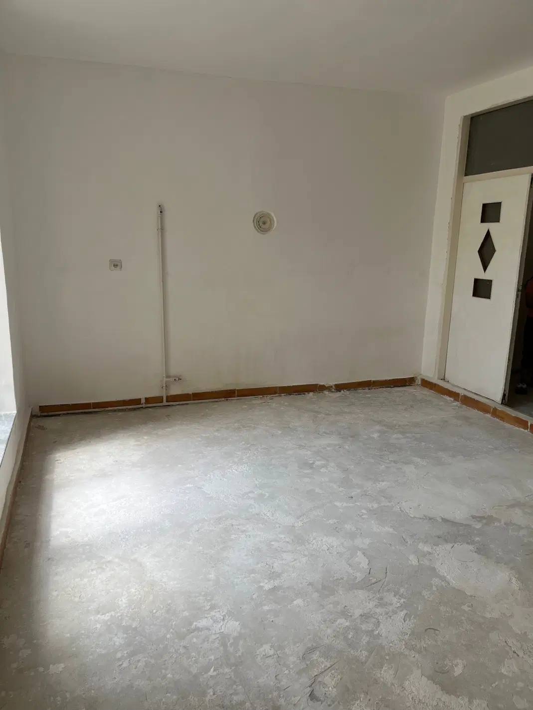 حیاط تازه تعمیر شده ۷۵متری