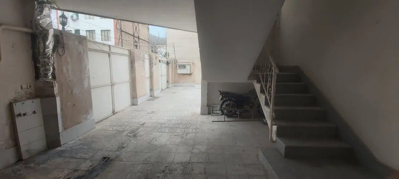 ۸۰متر ۲خواب طبقه اول