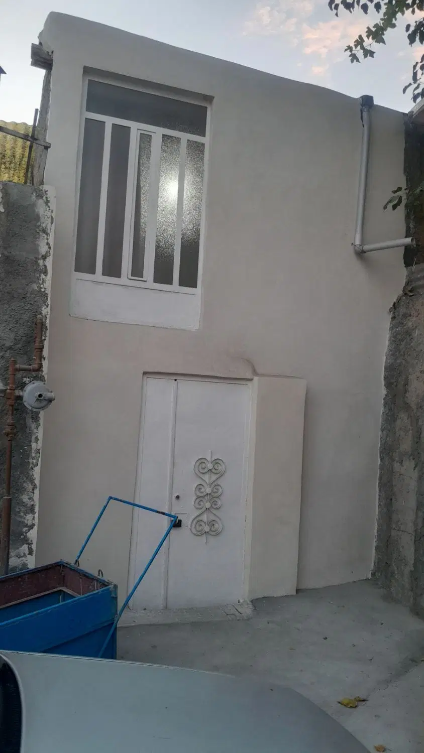 خانه قدیمی باغ ابریشم ۶۰متری