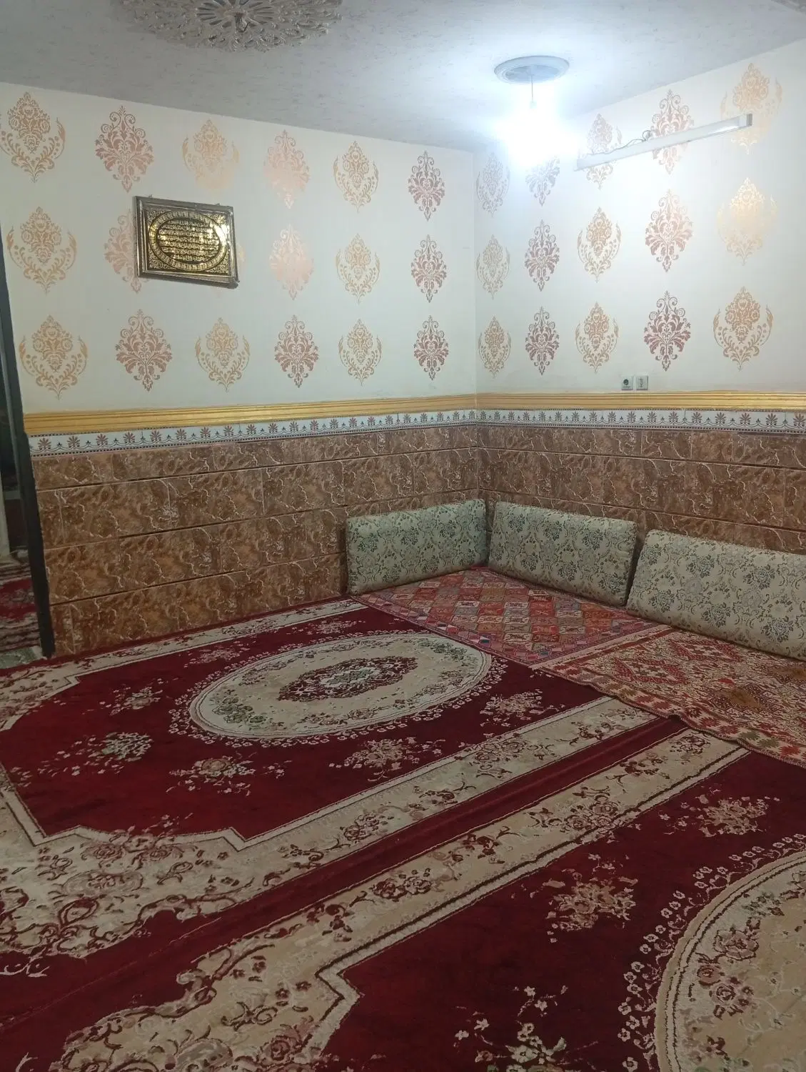 فروش منزل ویلایی به مساحت۲۷۰متر