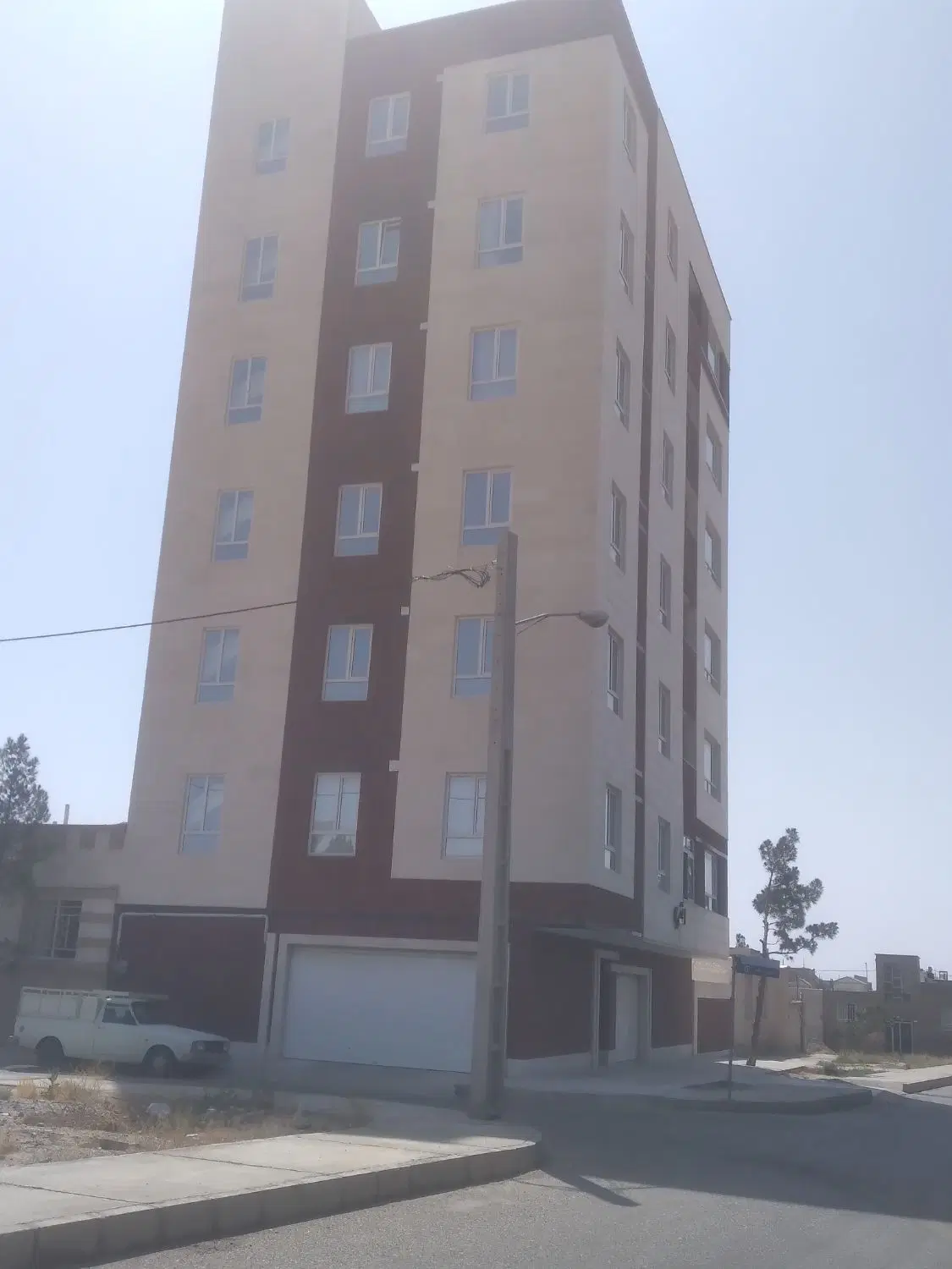 آپارتمان نوساز ۱۸۵متری سه بر غرق نور