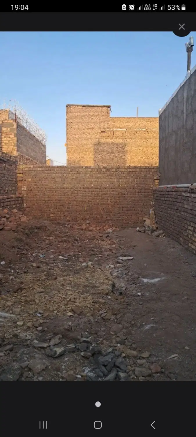 زمین ۱۱۴ متری قلفتی سند دار حاج بلوک