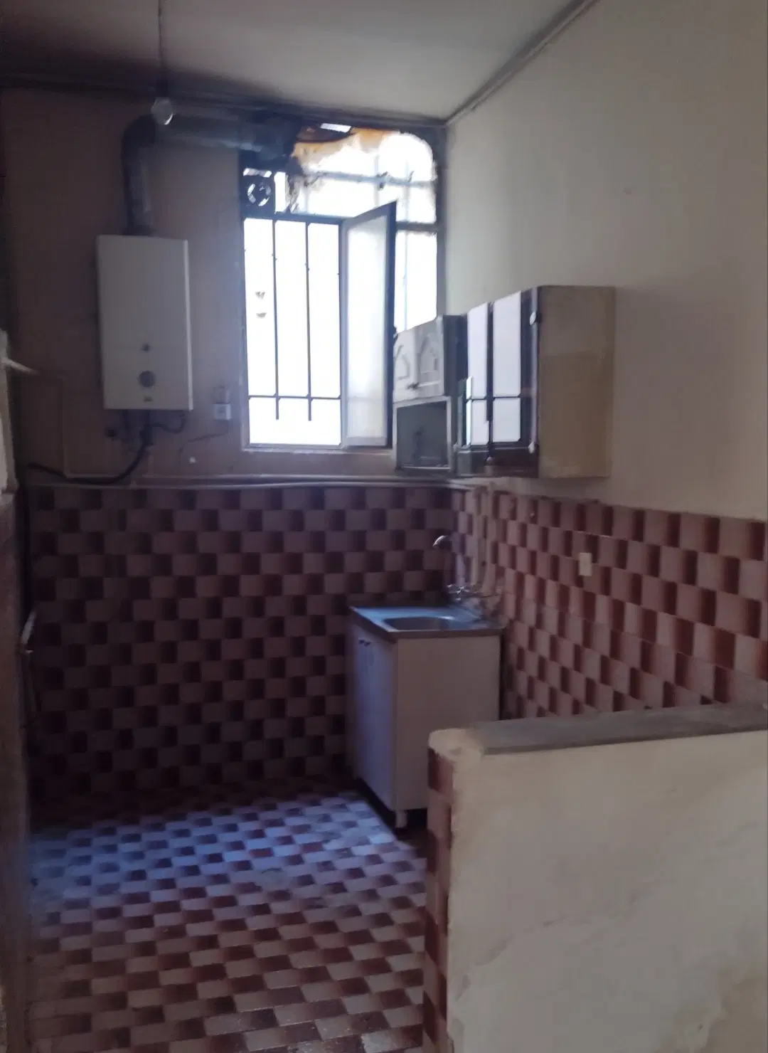 ویلایی دربست