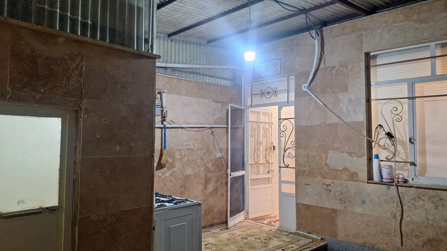 خانه ویلایی در حسین اباد
