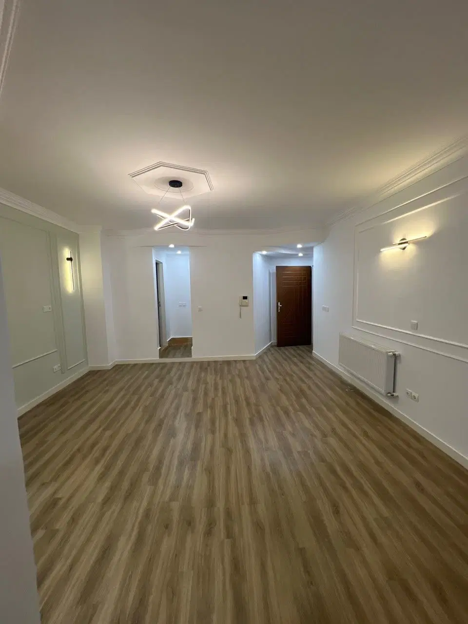 ۴۷متری پارکینگ اختصاصی سنددار