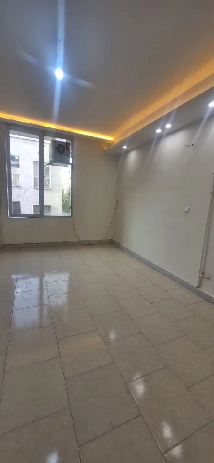 ۵۵ متری قولنامه روبنما