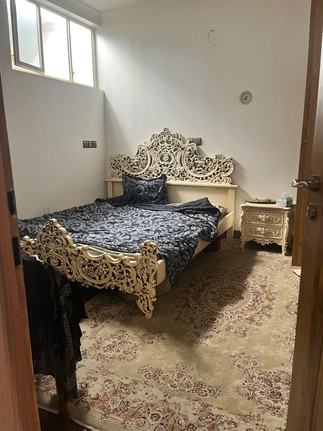 اجاره بلوار جانباز دوخواب طبقه بالا مغازه