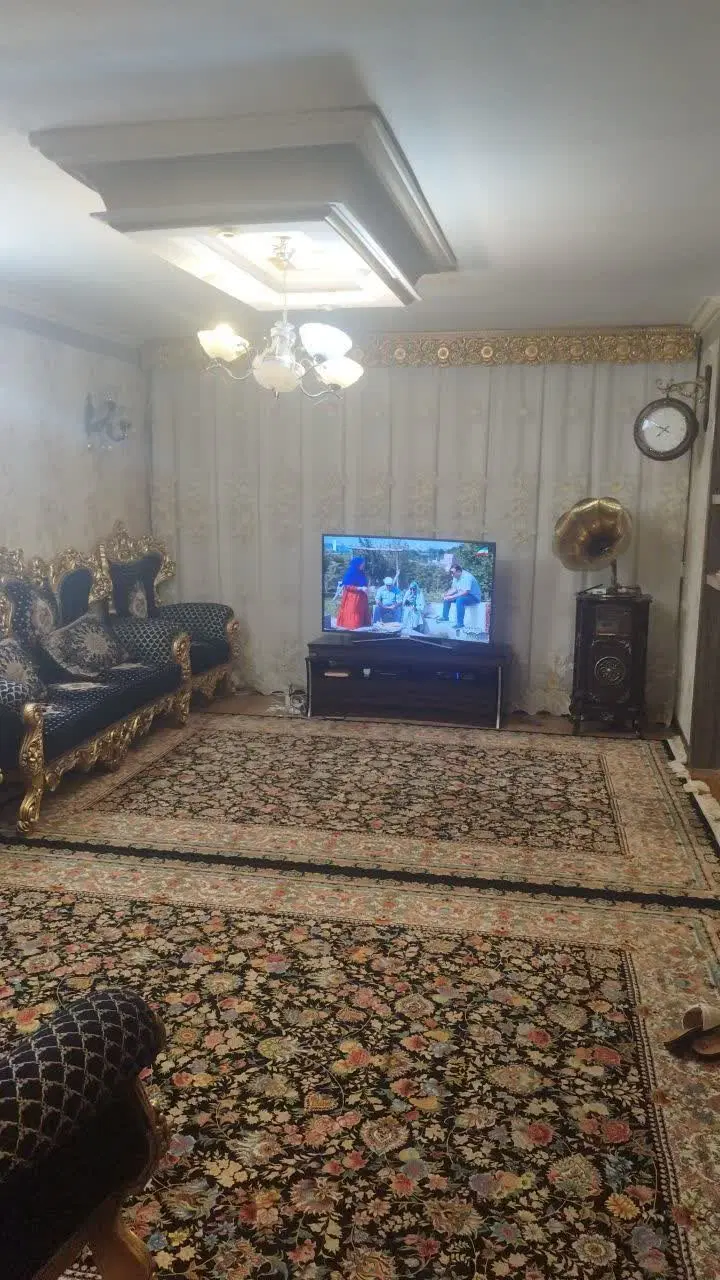 طبقه دوم_۷۷متر_سنـد تــک بـرگ_زیرفی منطقه