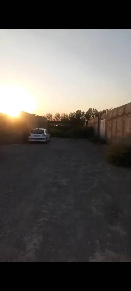 زمین سند دار داخل بافت گاز و برق و اب