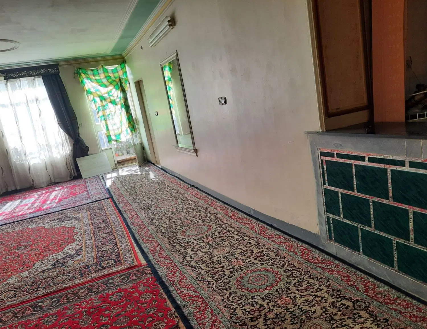خانه ۲۰۰متری خیابان اراک دو طبقه
