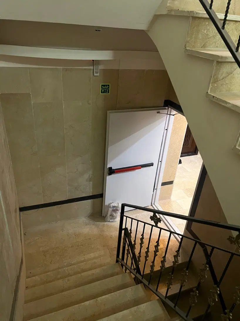 ۶۷ متر روبه نما بازسازی بنی نجار