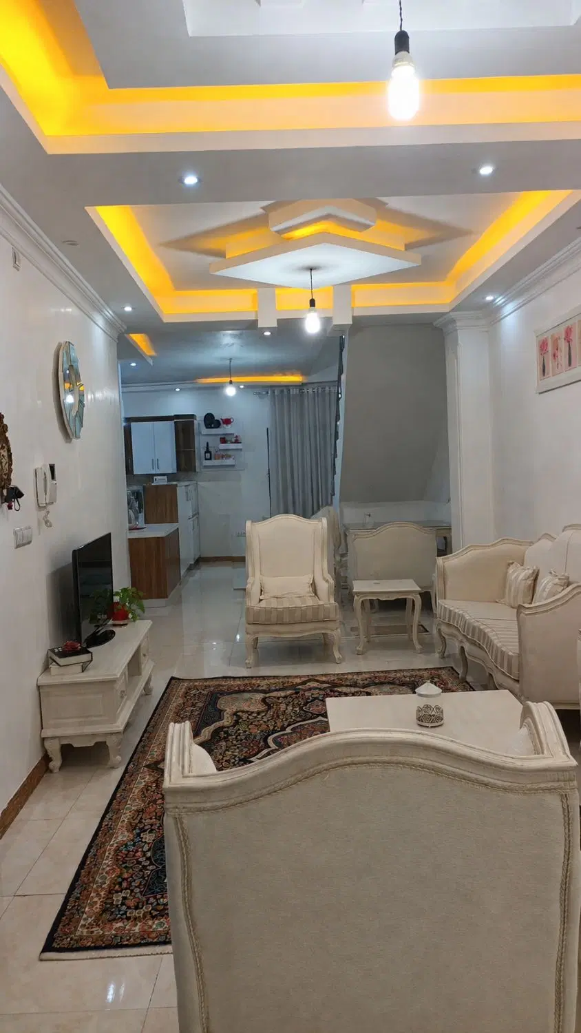 ۱۳۰ متری دوبلکس دو خوابه