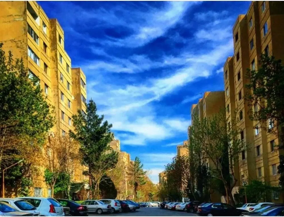 ۱۲۷ متر ۳ خواب شهرک آپادانا