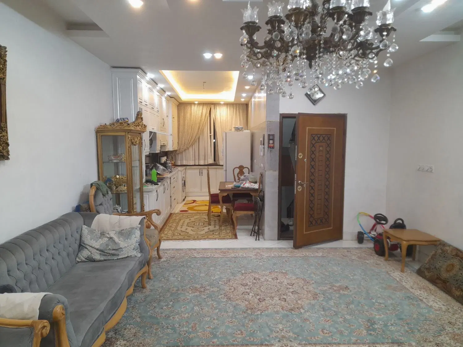 ملک100متری فوق‌العاده شیک