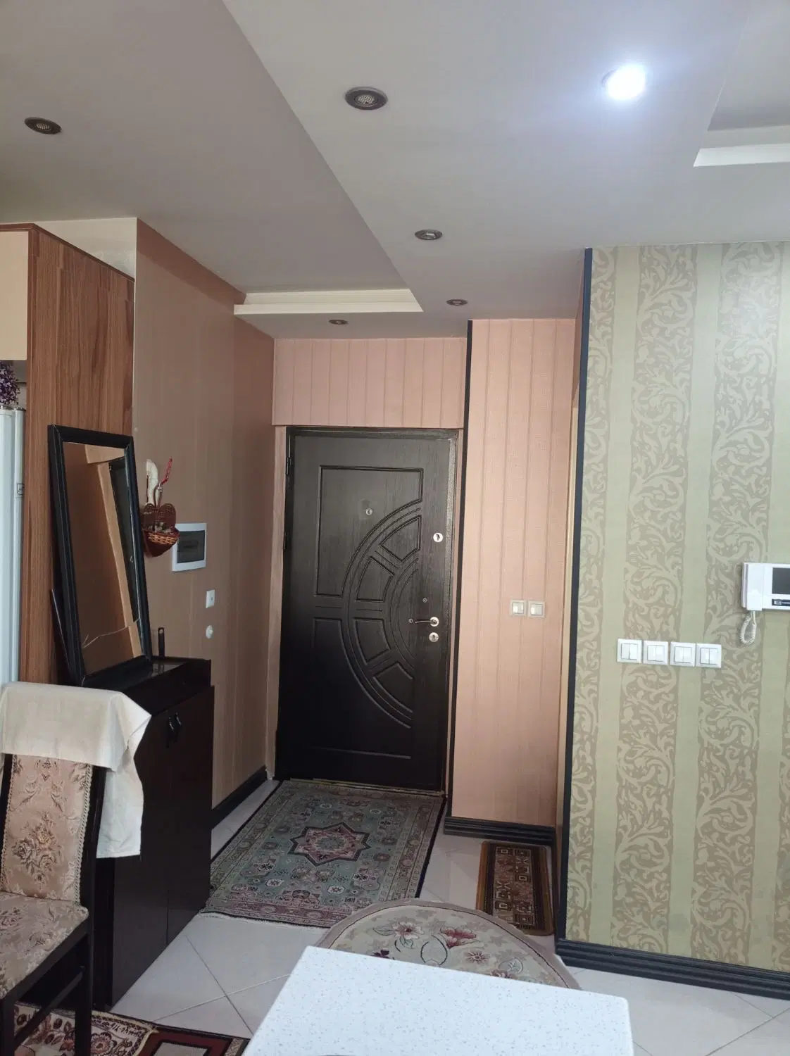 فروش آپارتمان فول امکانات اردلان‌ها