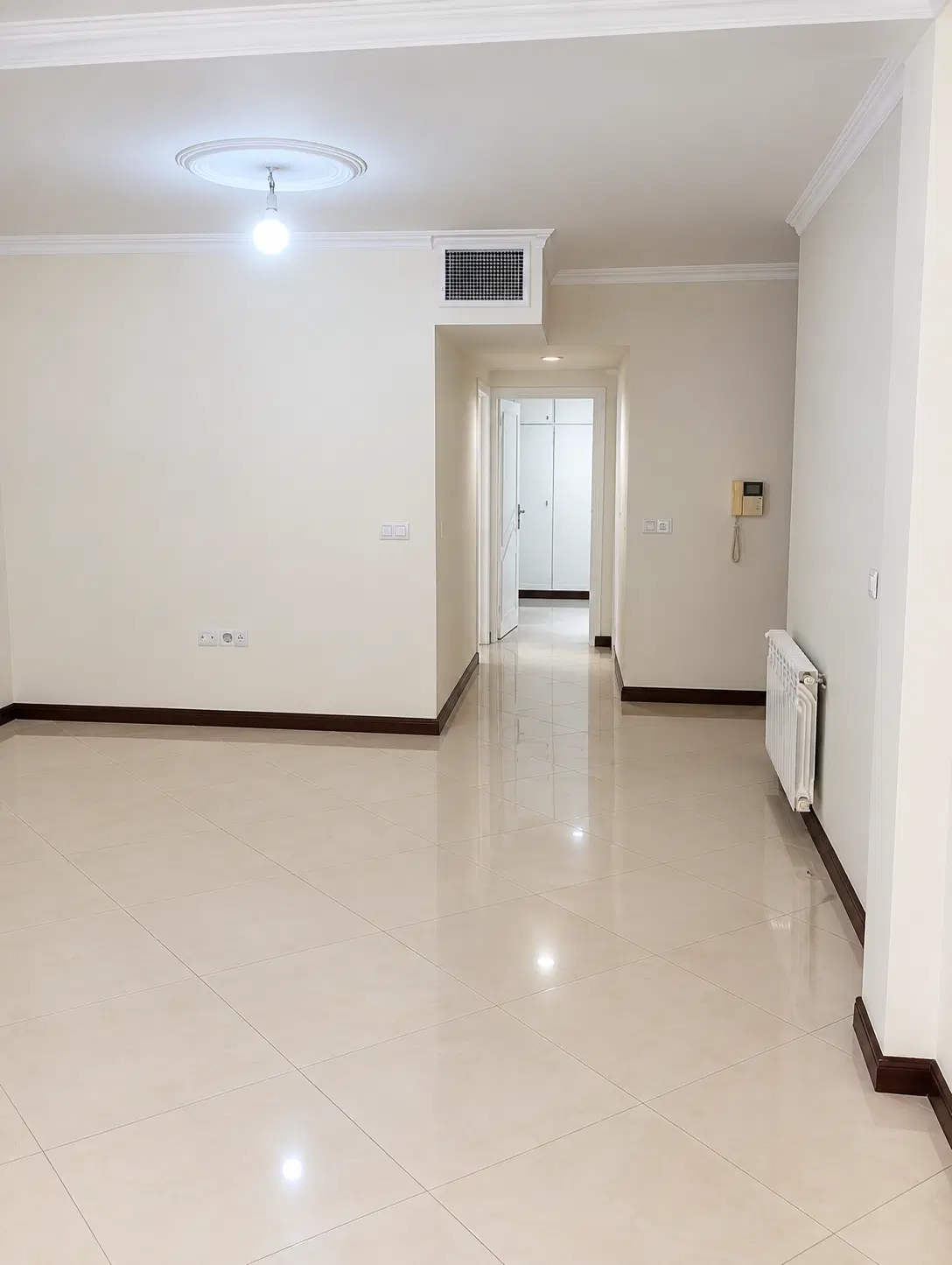 شهرزیبا ۸۳ متر ۲ خواب فول امکانات _ تخلیه