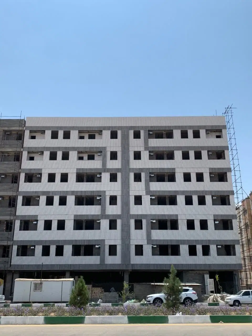 پیش فروش آپارتمان آزادی 37 - تحویل برج 11