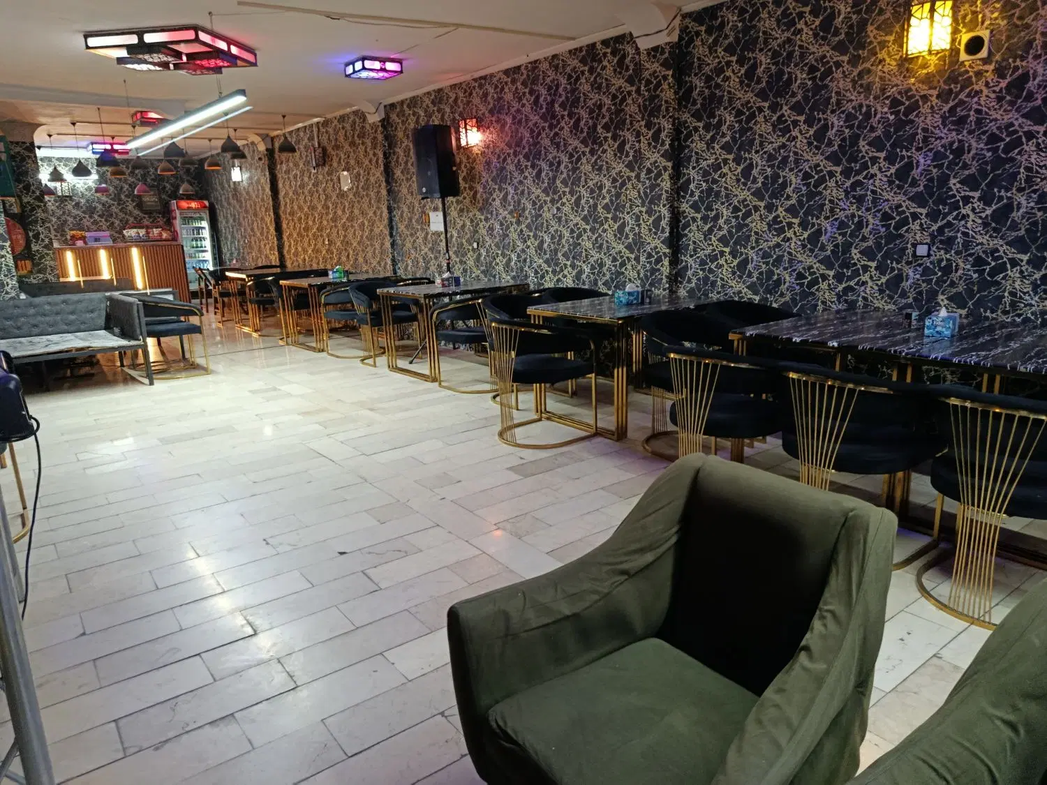 واگذاری سفره خانه سنتی با موقعیت مکانی عالی