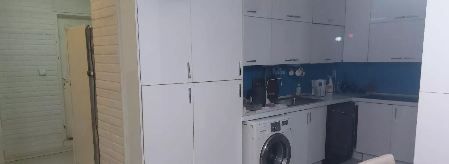 آپارتمان رفاهی شیک و تمیز مرکز شهر