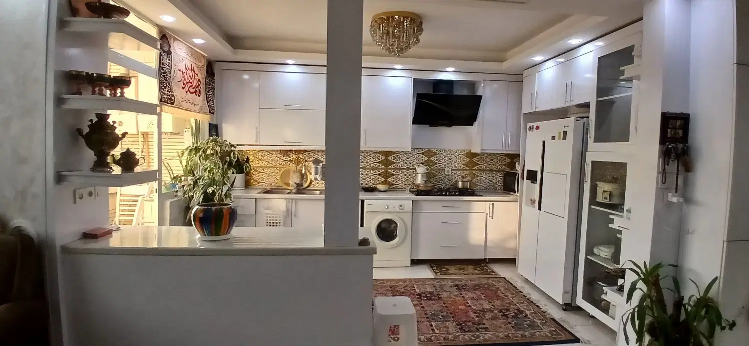 ۹۰ متر بازسازی شده مجیدیه ۱۴