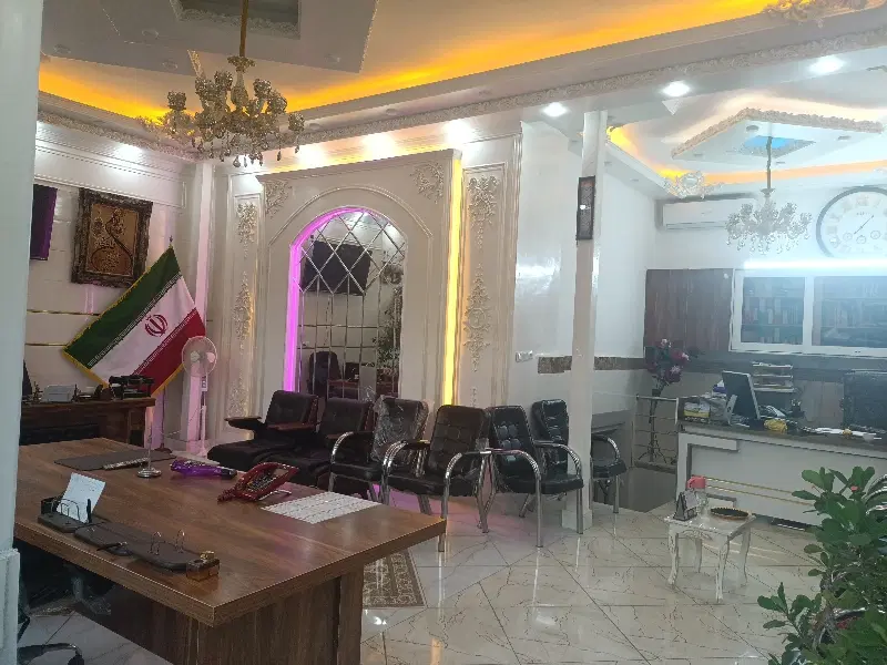 حیاط دربست همکف