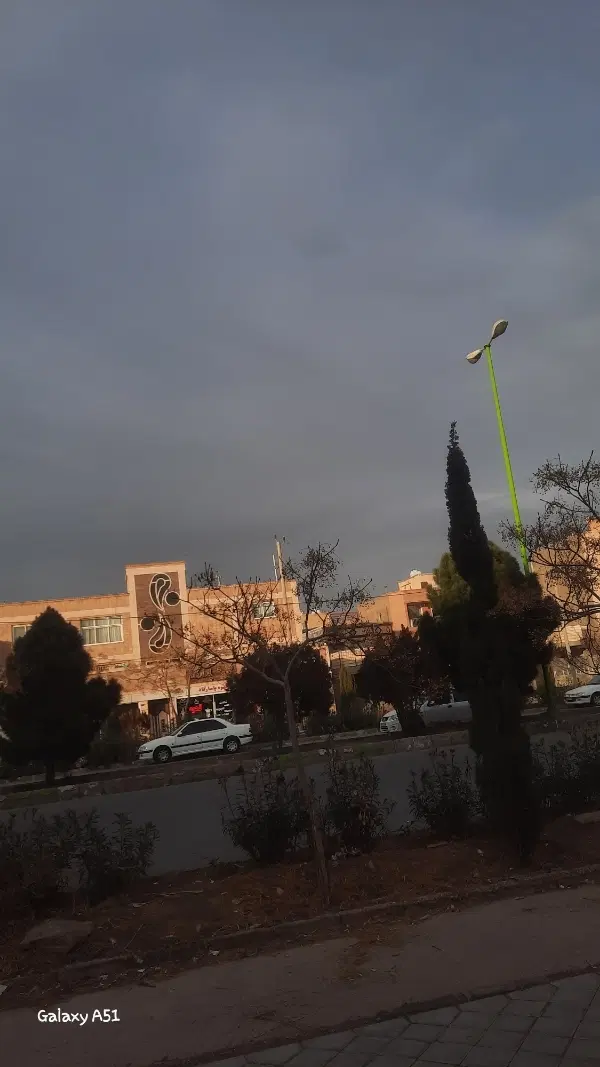 اجاره خانه ۱۰۰ متری حیاط دار