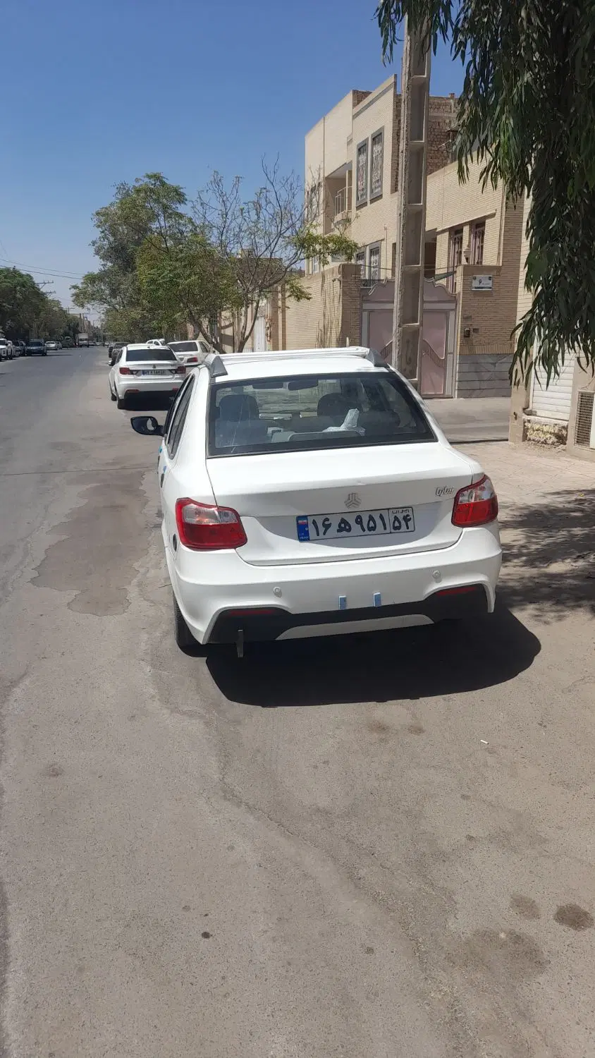مغازه لب خیابان  مهدی خیابان کمیته امداد