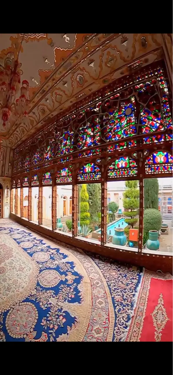 زمین _ فین بزرگ بر ۱۱