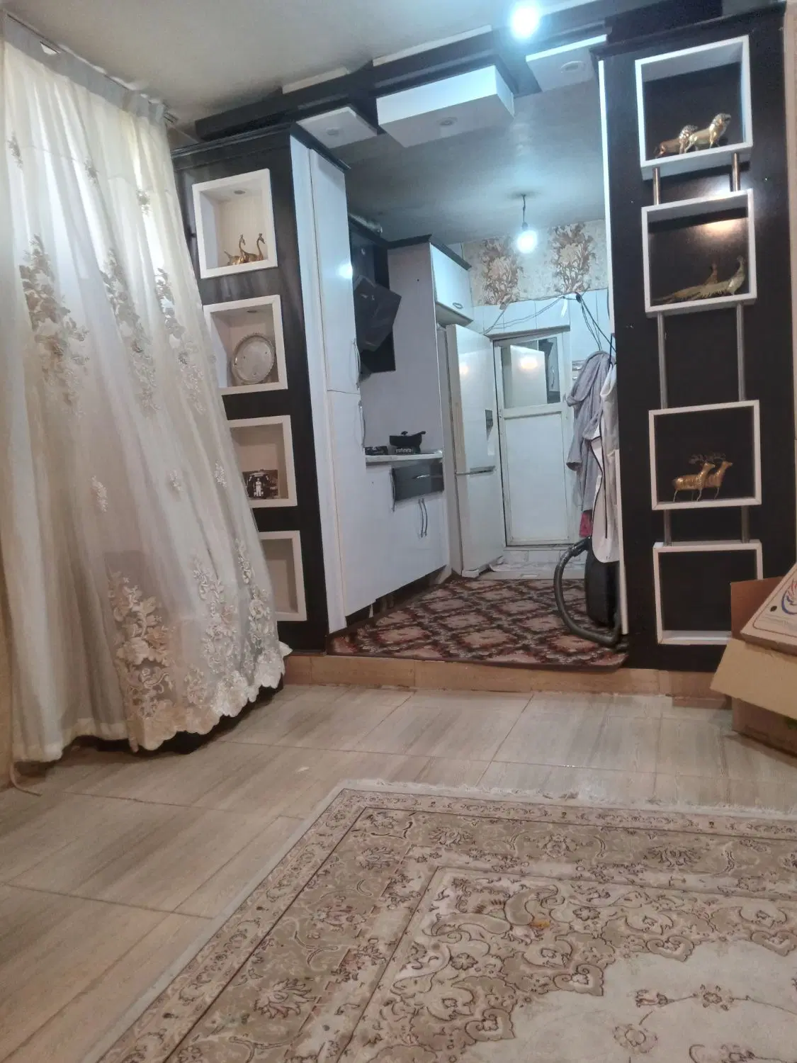 ۵۰متر تک واحدی طبقه اول