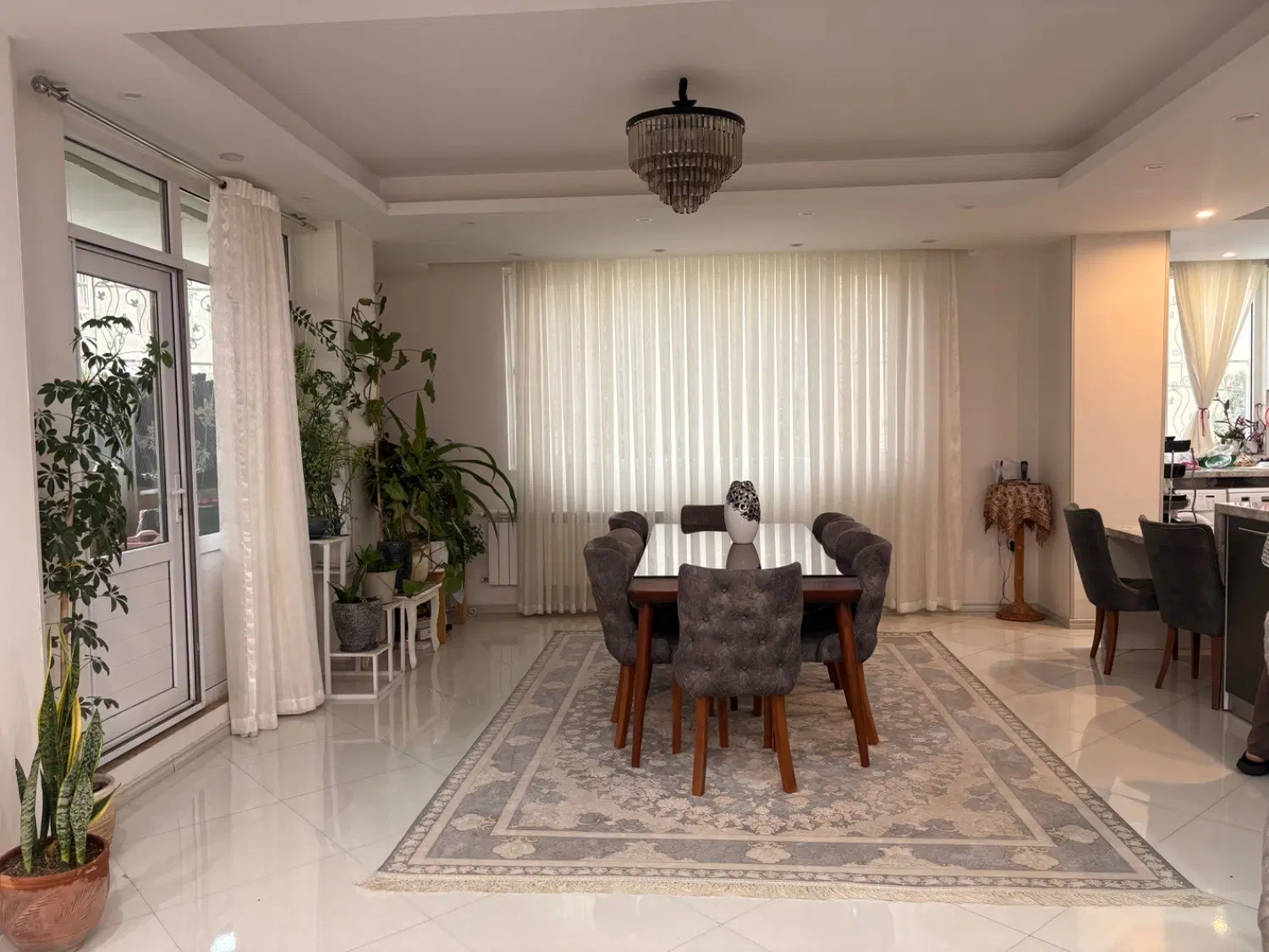 اپارتمان تکواحدی ۱۶۲ متر کارمندان شمالی