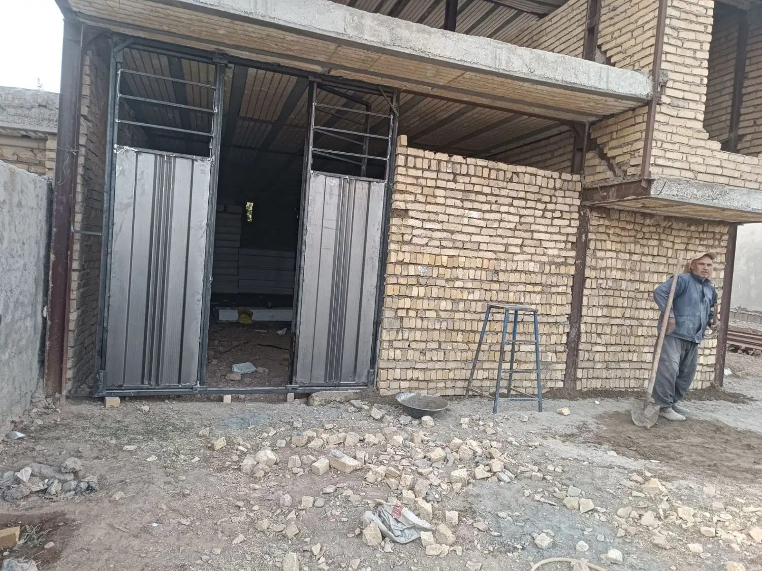 پارکینگ 120متر