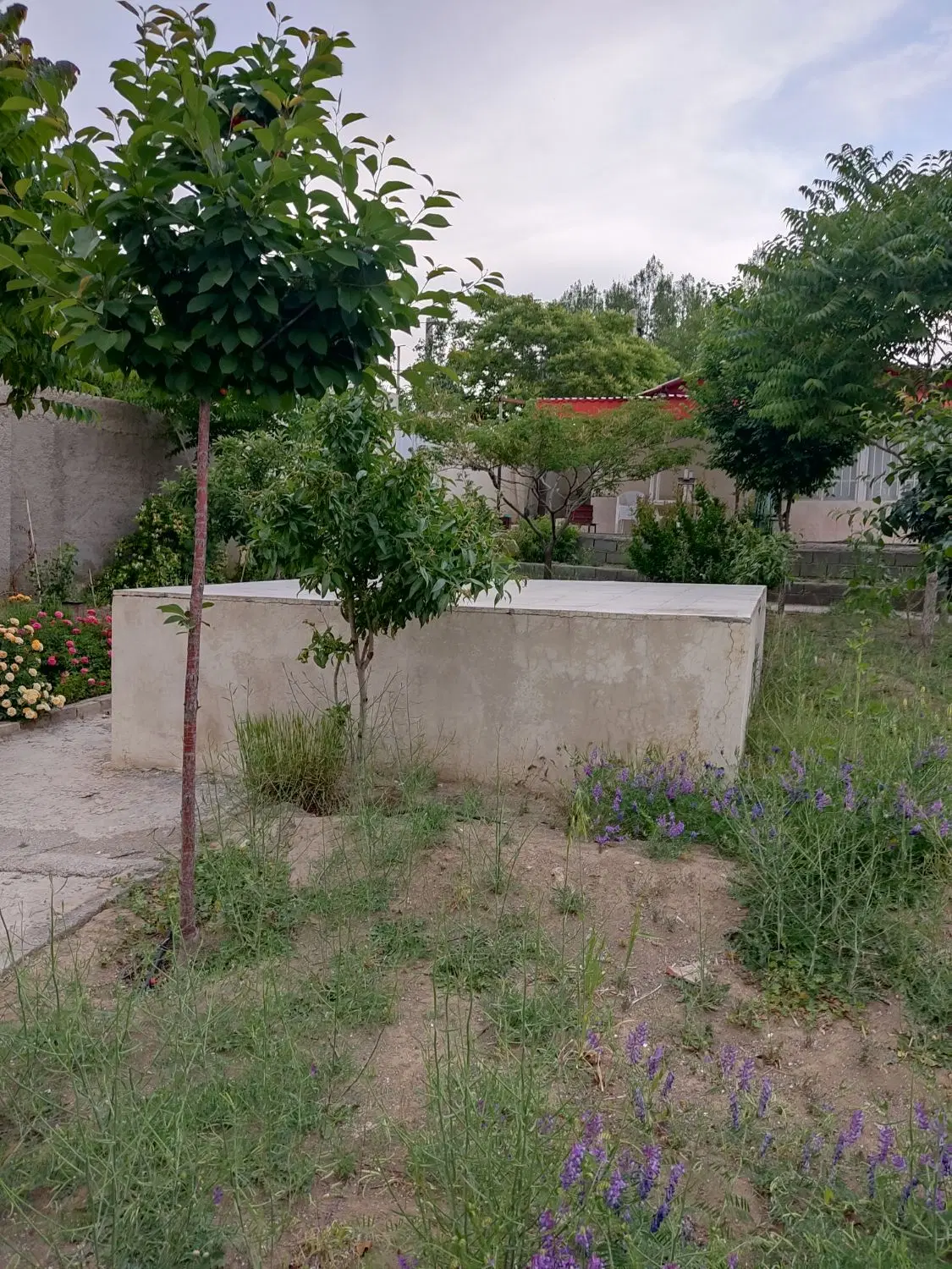 ویلای سنتی  چهارخوابه در رودهن مهراباد