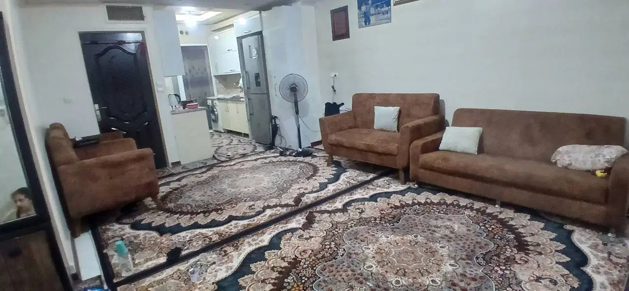 فروش فوری آپارتمان ۵۹ متری ۱خوابه نقلی فلکه چهارم