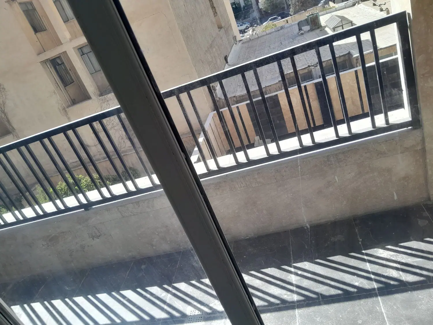 رهن اپارتمان در فلکه سوم فردیس