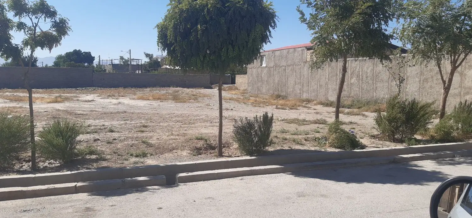 زمین ۱۳۰۰ متری بامجوز ساخت