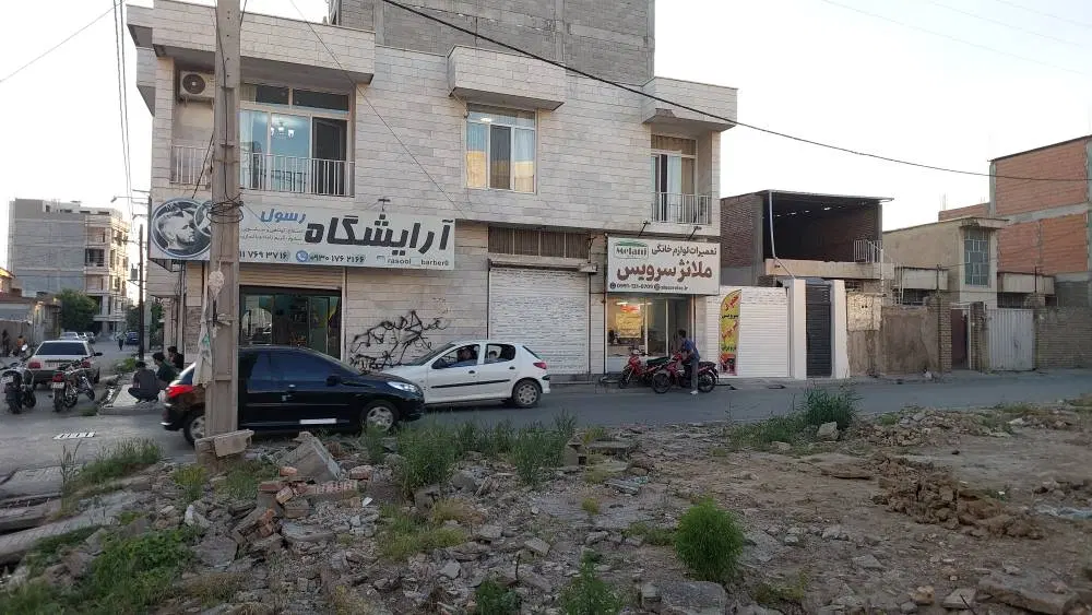 اجاره انباری مغازه ۱۵ متری کمینه چهارراه فردوسی