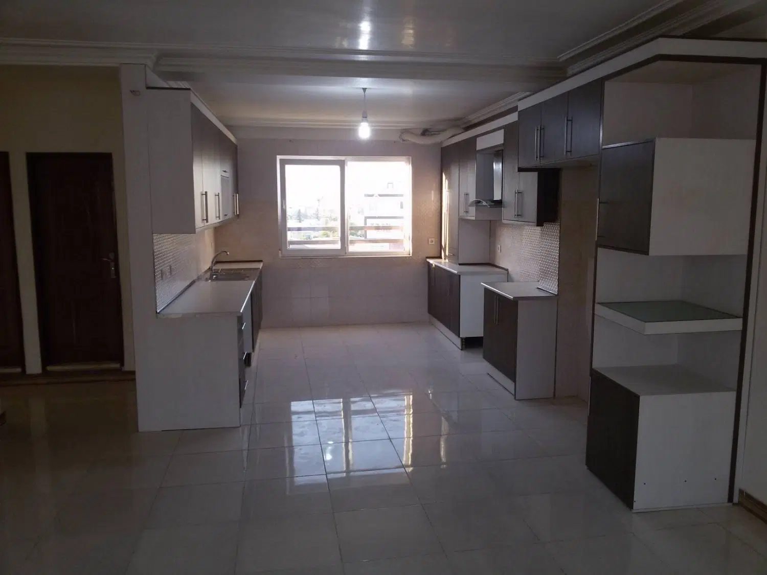 اپارتمان کوچه قدس
