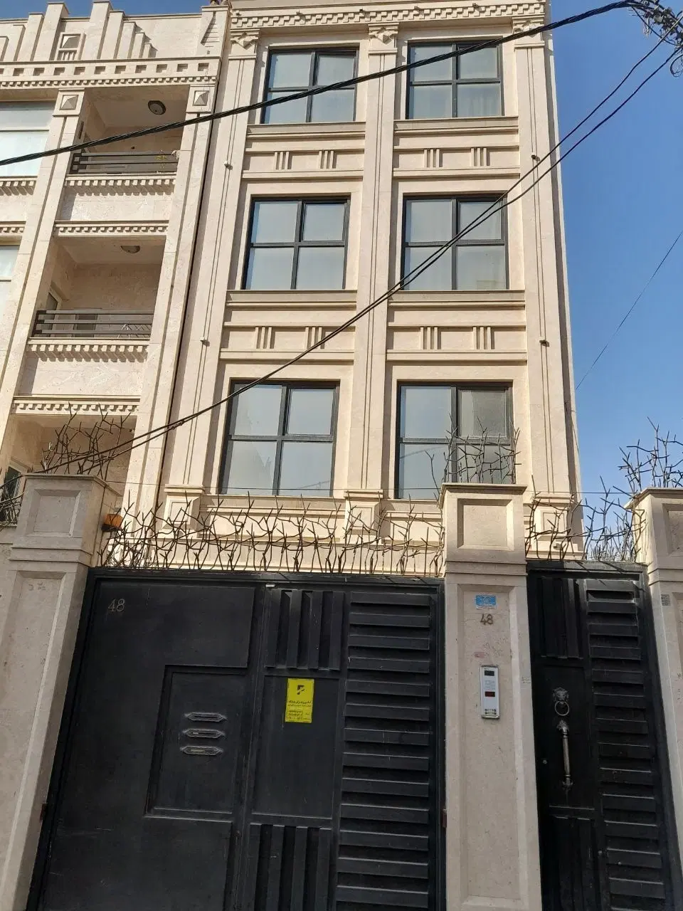 آپارتمان تکواحدی 107 متری لوکس