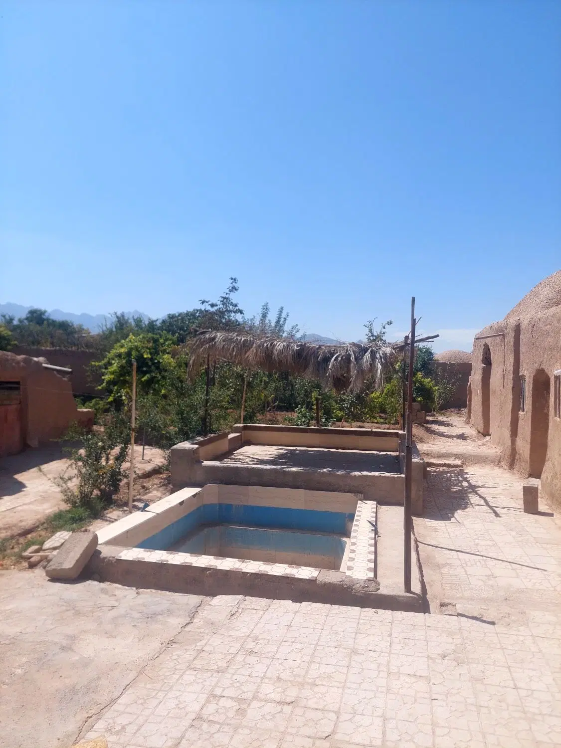 خانه باغ لنگر
