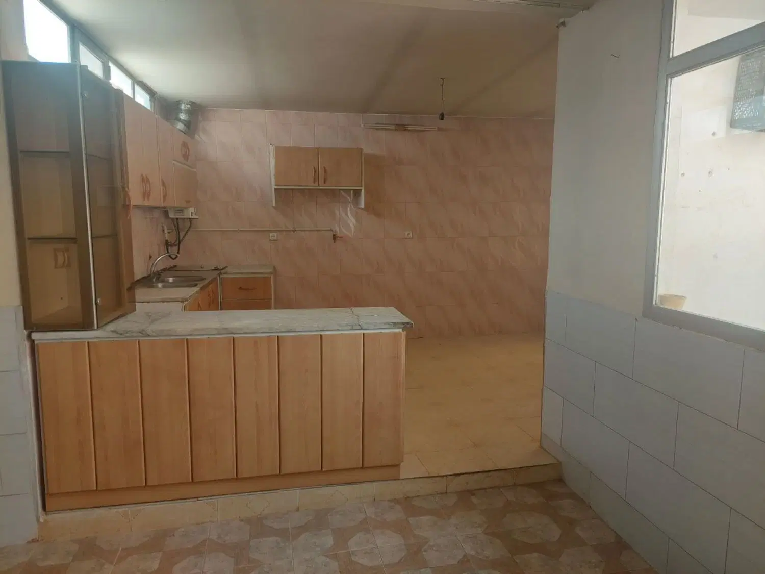 خانه ۹۷ متری تمیز