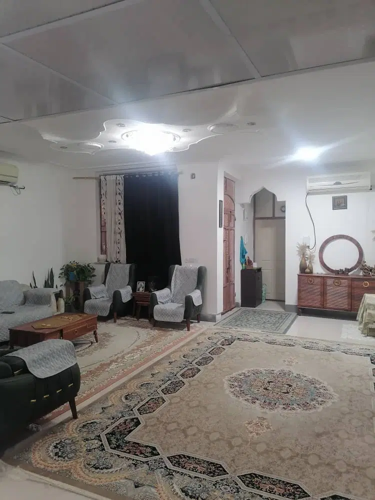 خانه ایستگاه 11 شرکتی سرخط وسط