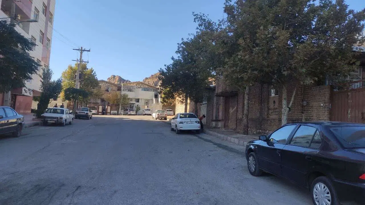 خانه ویلایی _۲۰۰متر _دونبش