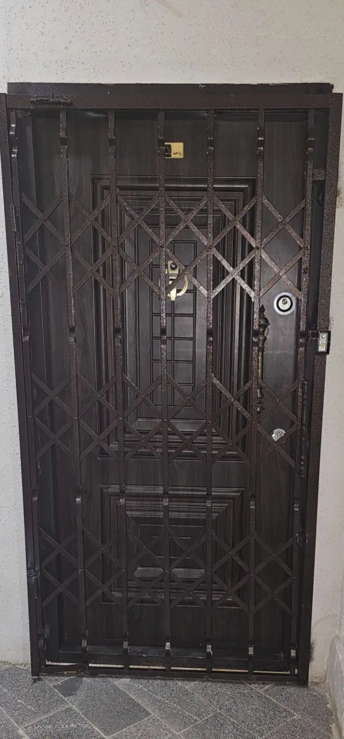 ۹۰ متری شهرک ابریشم