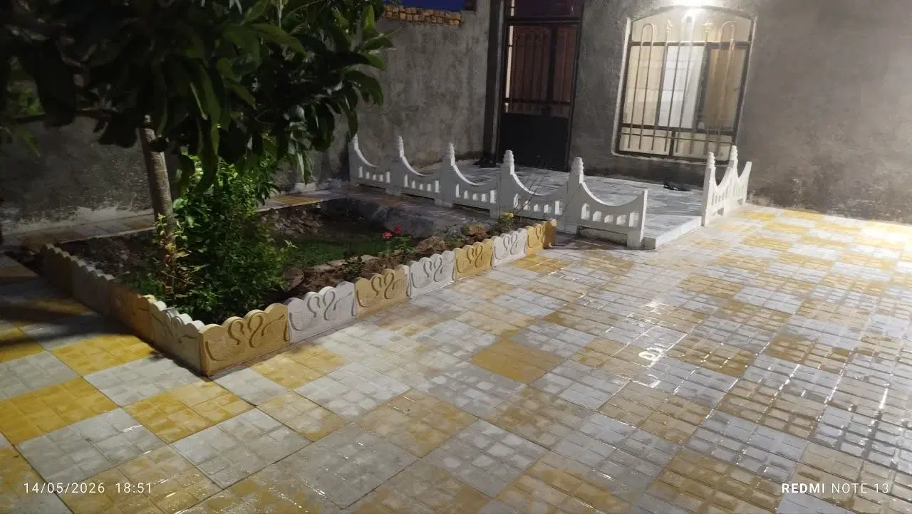 خانه ویلایی روبروی بیمارستان شهرک ولیعصر‌ دوغشک